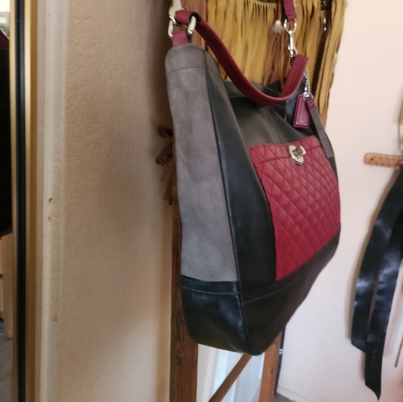 Coach Park Quilted Color Block Hobo CrossbodyProduct Code: 2829756 - Picture 5 of 15